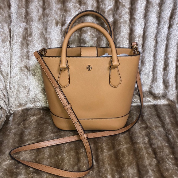 Tory Burch Bucket Bag Crossbody - Picture 1 of 9